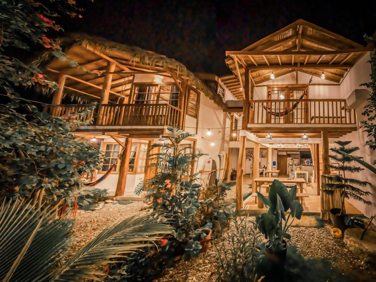 Ganso & Buho Hotel Ayampe Buitenkant foto